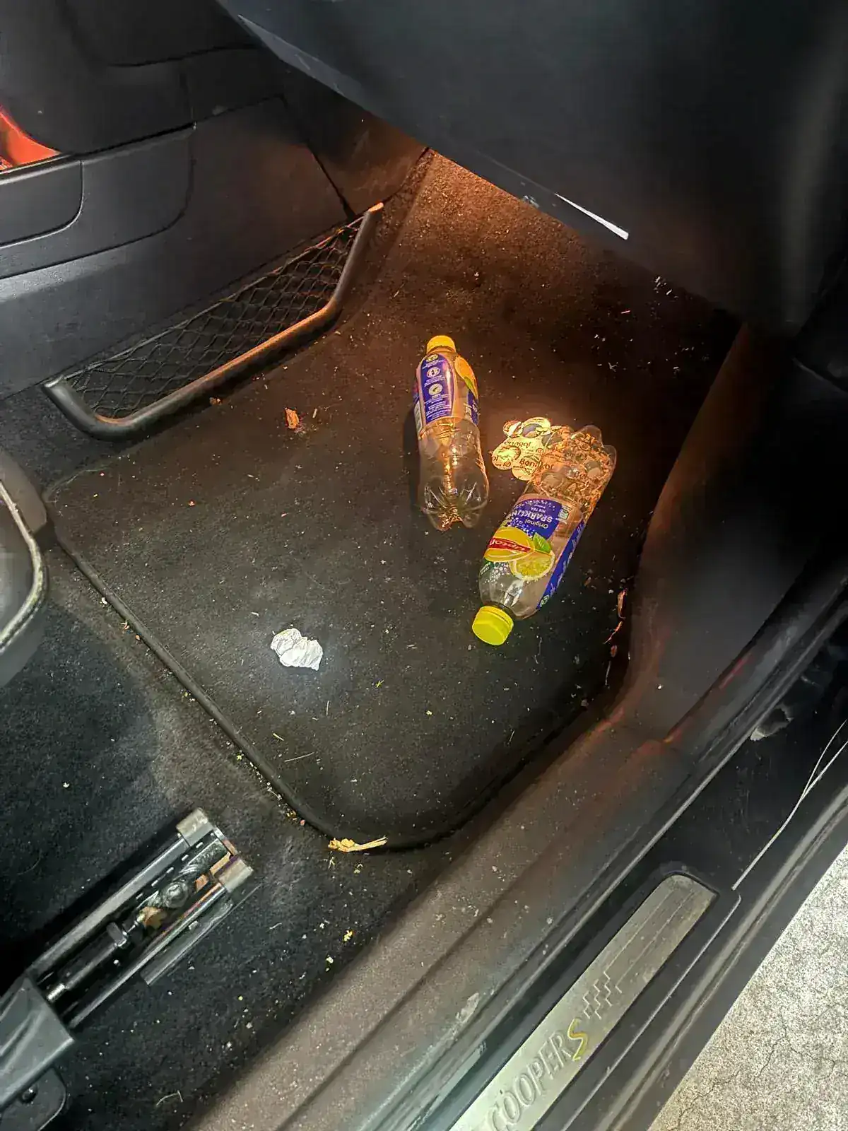 Auto Interieur voor 5